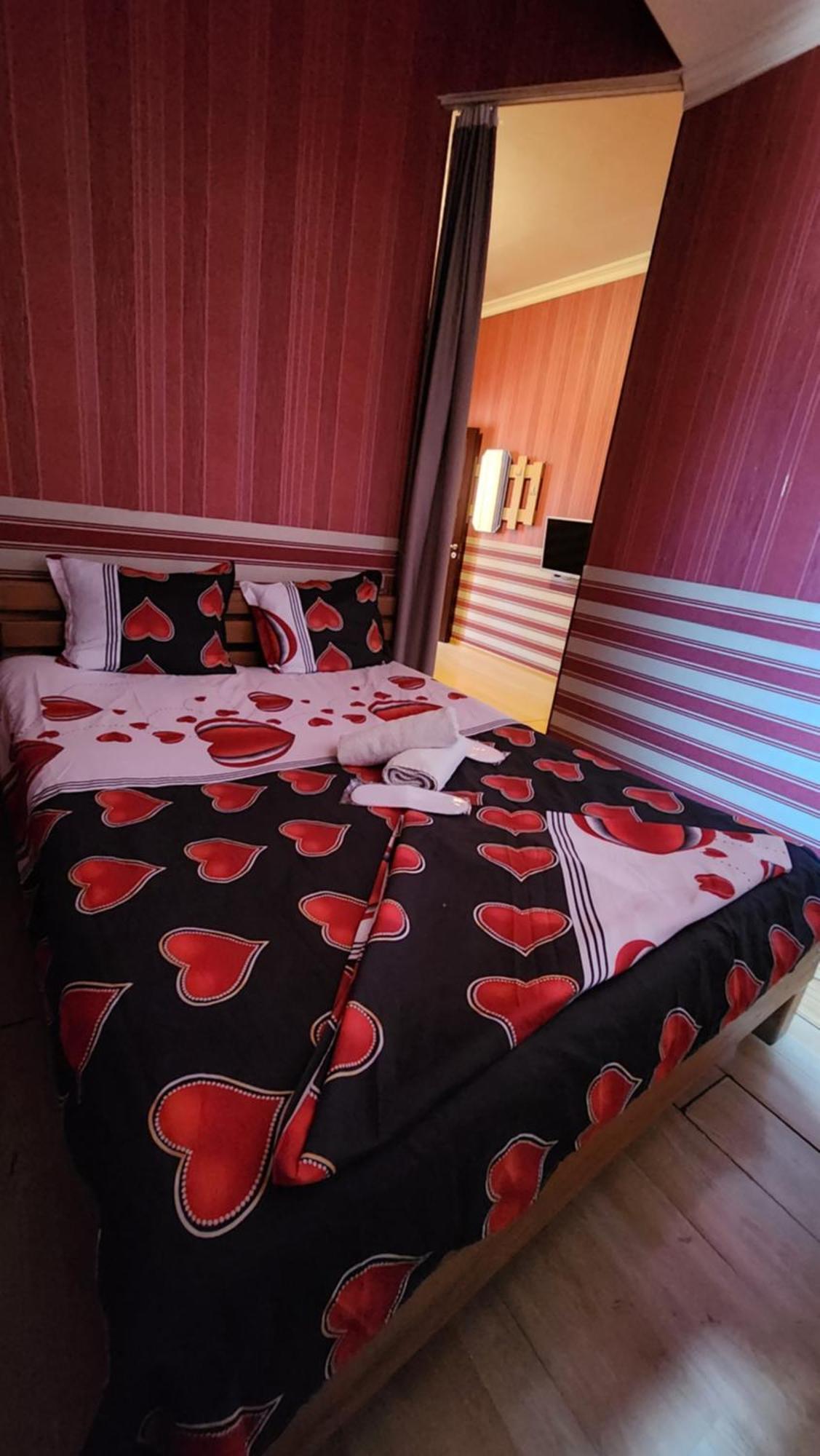Hotel ,,Mega" تبليسي المظهر الخارجي الصورة