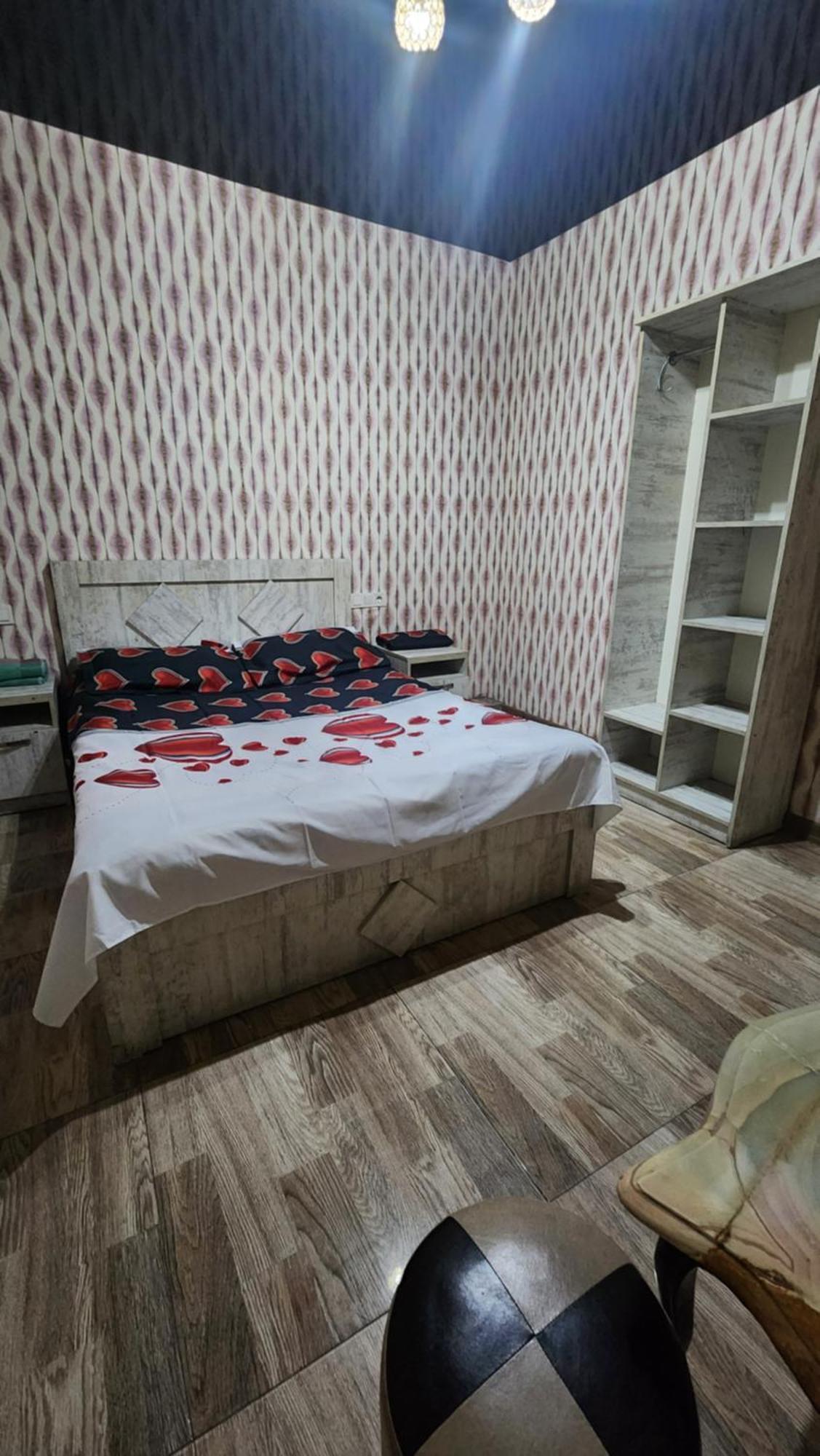 Hotel ,,Mega" تبليسي المظهر الخارجي الصورة