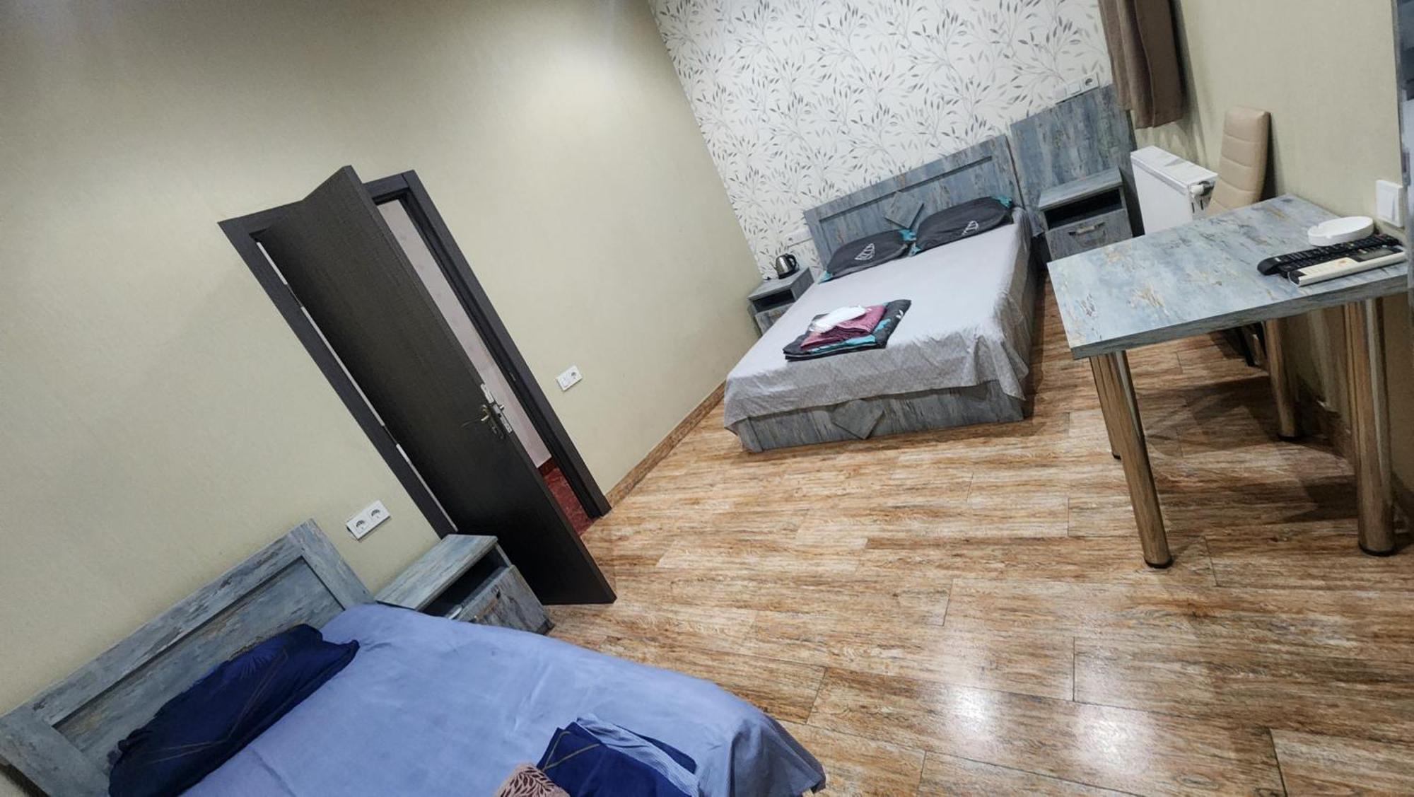 Hotel ,,Mega" تبليسي المظهر الخارجي الصورة