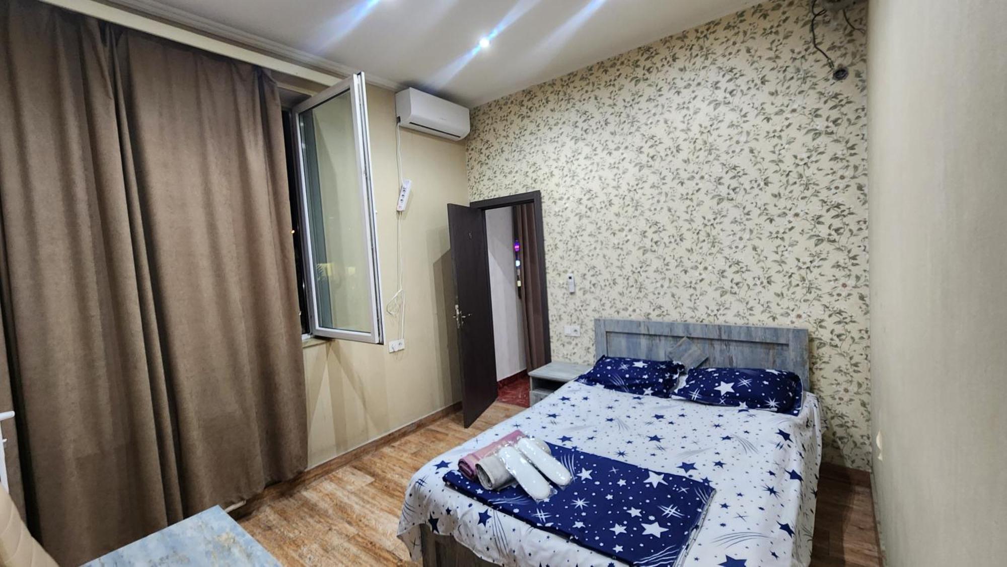 Hotel ,,Mega" تبليسي المظهر الخارجي الصورة